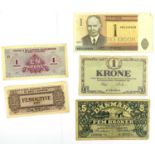 32 x World Banknotes, highlights include: Greenland 5 kroner 1953-67 issue signed Christensen (