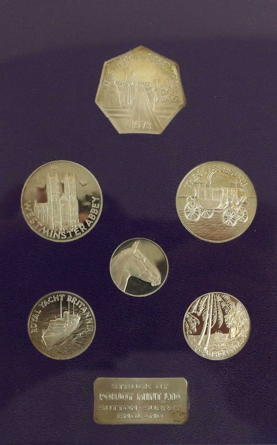 9 x Commonwealth Silver Proof Crowns, Medals and Sets comprising: Bermuda $1 1972 'Silver