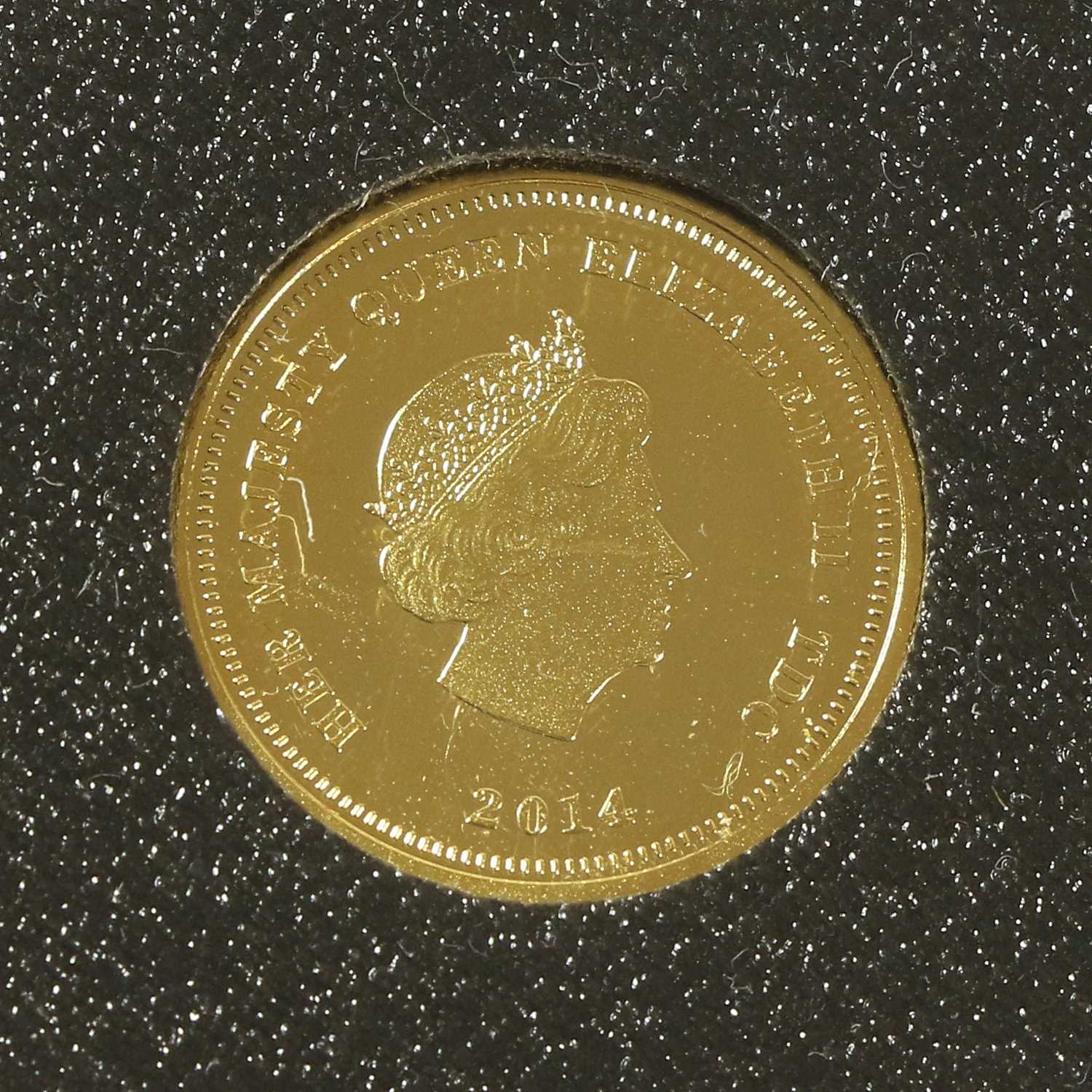 3 x Tristan da Cunha, Gold Coins comprising: crown 2014 (.375 [9ct] gold, 16mm, 1g) 'Prince George's - Image 2 of 4