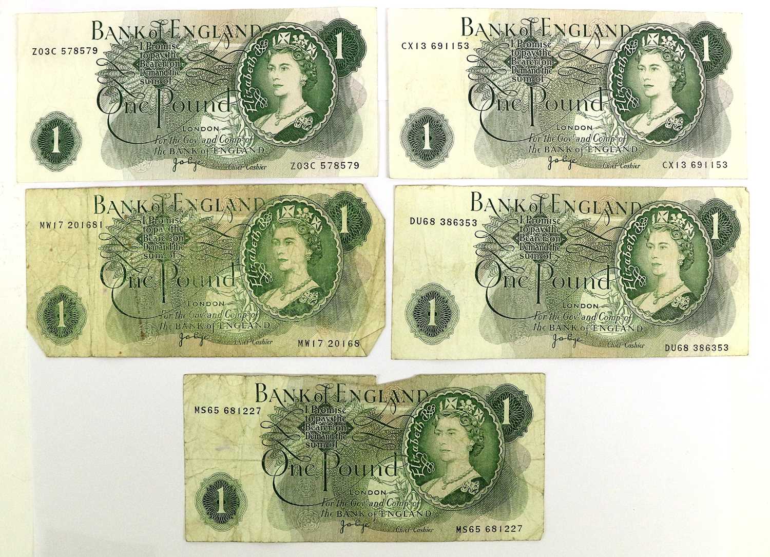 37 x Bank of England, comprising: £50 Series D signed Kentfield prefix E06, GVF; 3 x £20 Series D - Image 10 of 12