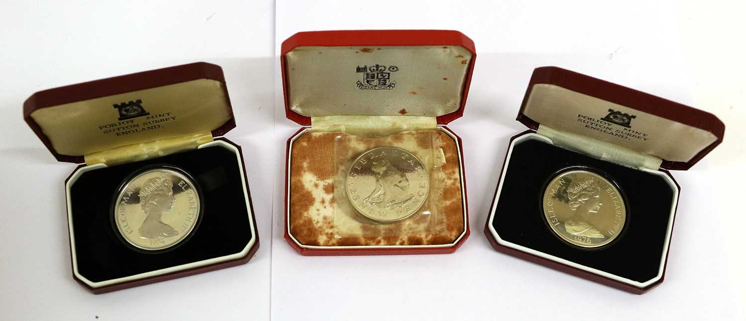 9 x Commonwealth Silver Proof Crowns, Medals and Sets comprising: Bermuda $1 1972 'Silver - Image 2 of 5