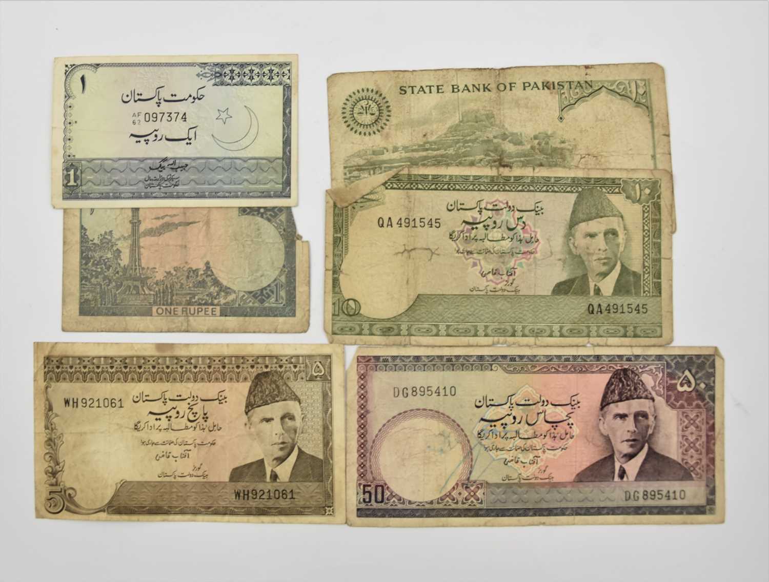 World Banknotes, a very large collection of over 500 20th century banknotes with a particular - Image 11 of 41