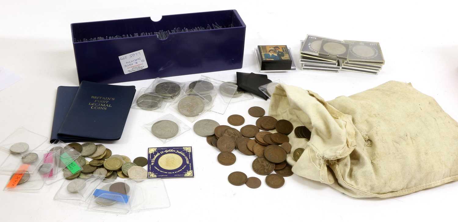 Assorted Silver and Base Metal Coinage, to include: 27 x halfcrowns: 1914, 1915, 1920(x2), 1921,