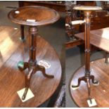A Mahogany Torchere, the moulded circular top on a cluster column of four turned supports, 105cm