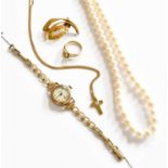 A Quantity of Jewellery, including a cultured pearl necklace; a brooch stamped '9'; a ring