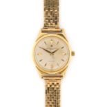 Vacheron & Constantin: An 18 Carat Gold Automatic Centre Seconds Wristwatch with Unusual Faceted