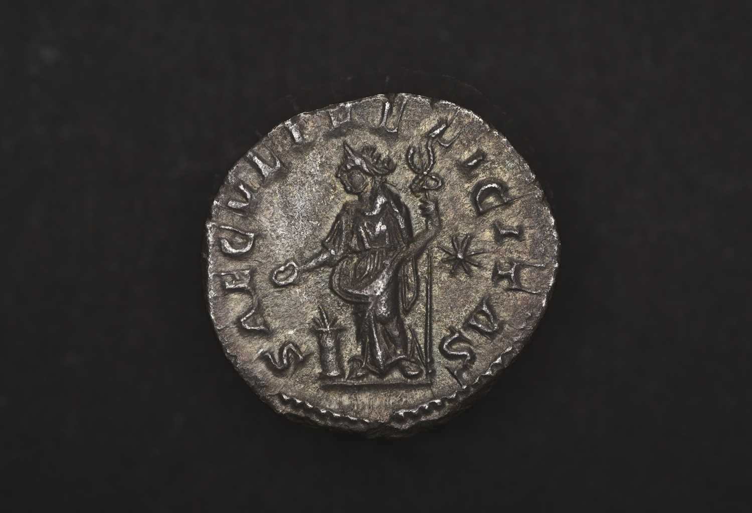 Roman, Julia Maesa Denarius 218-224 AD (2.67g), AR, Rome mint, Felicitas sacrificing type (RIC - Image 2 of 2