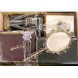 Assorted Items, comprising a black leather gilt tooled jewelery box, a navy blue leather card case