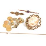 A Quantity of Jewellery, including an amethyst brooch, stamped ‘9CT, length 5.1cm; a brooch