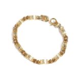A 9 Carat Gold Fancy Link Bracelet, length 20cmGross weight 11.8 grams.