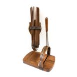 Assorted Kitchenalia, comprising a fan shaped drying rack and a bread guilotine with steel blade (