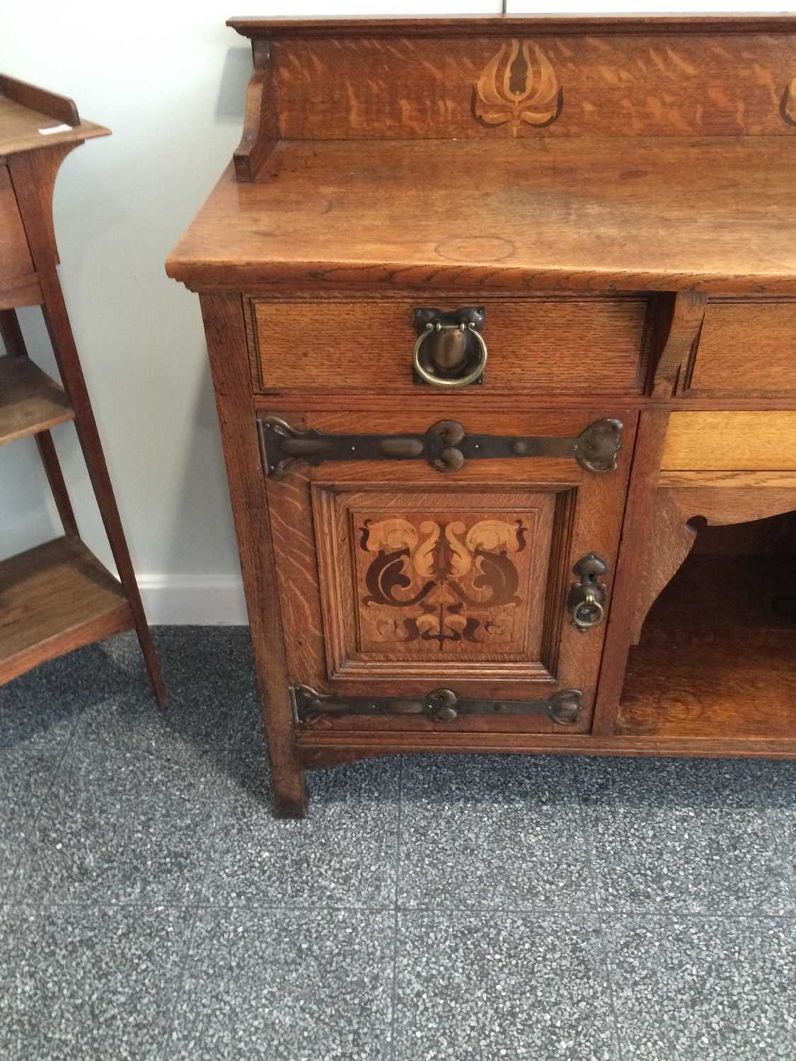 An Arts & Crafts Shapland & Petter of Barnstaple Inlaid Oak Sideboard, with raised upstand, above - Image 18 of 22