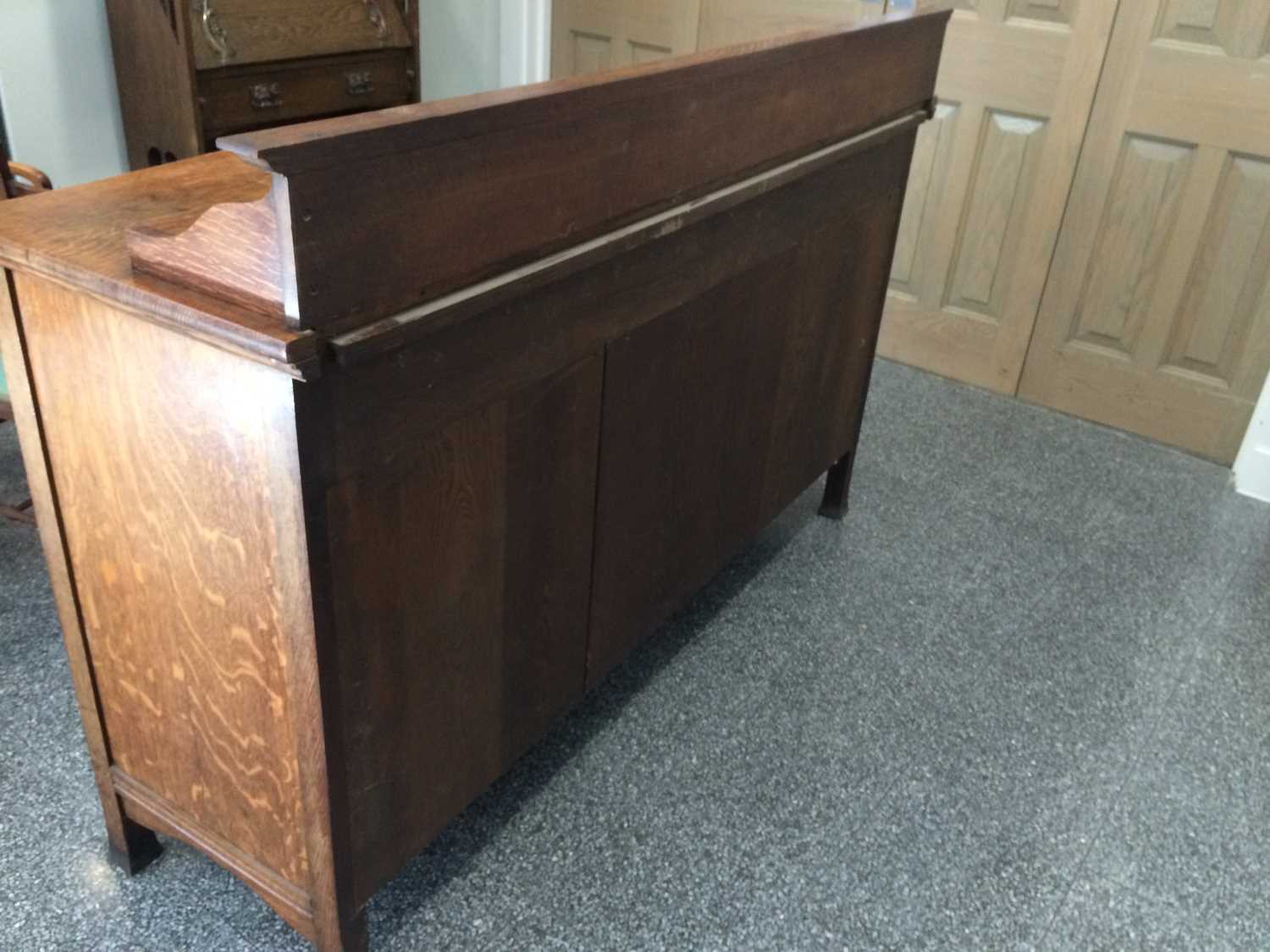 An Arts & Crafts Shapland & Petter of Barnstaple Inlaid Oak Sideboard, with raised upstand, above - Image 17 of 22