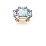 An Aquamarine Three Stone Ringthe graduated emerald-cut aquamarines in yellow claw settings, to a