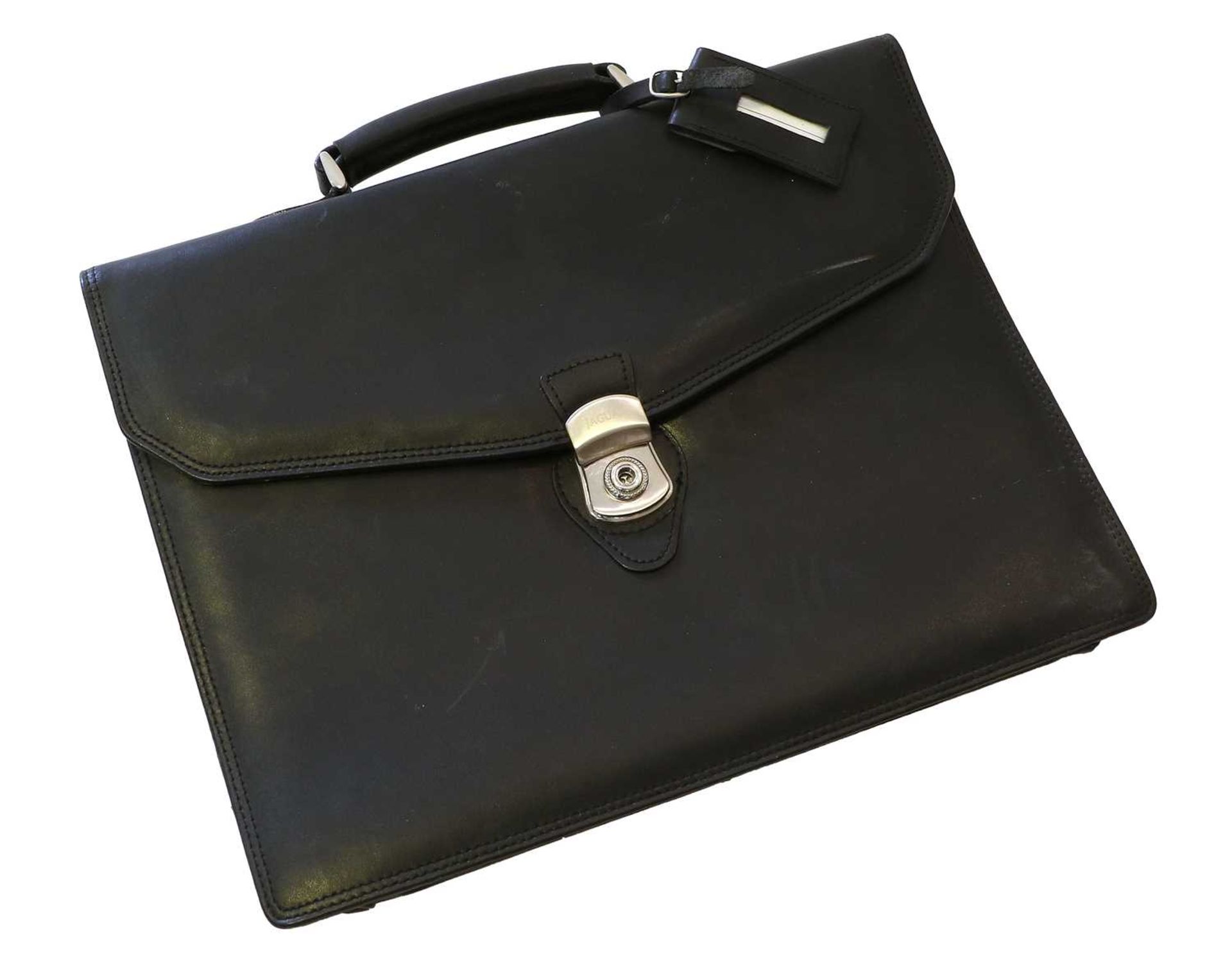 A Jaguar Black Leather Briefcase, A Fiat Stilo Red Leather Folder by Pineidder and a Signed Hardback - Bild 3 aus 6