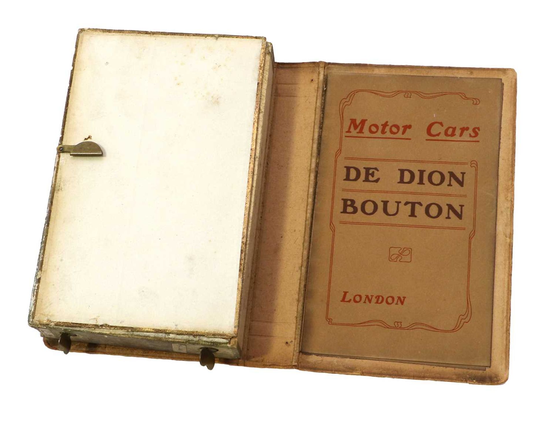 A Rare 1906 De Dion Promotional Book/Stereoscopic Viewer, with embossed front cover, opening to a - Bild 3 aus 5