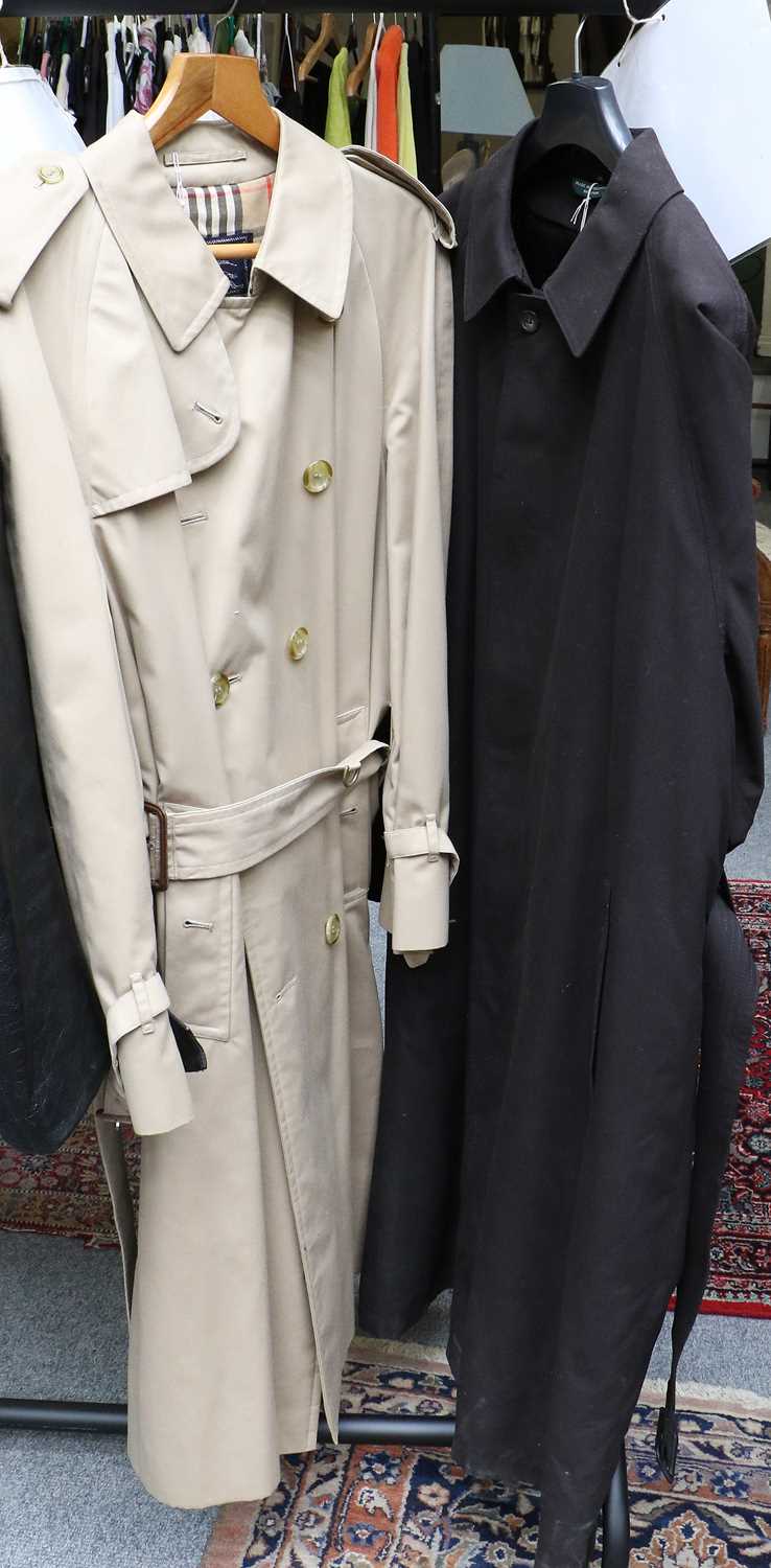 Ralph Lauren Black Trench Coat with button fastening, belt tie, side pockets (size 44 R), and a