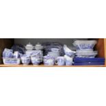 Spode Pottery in the Italian Landscapes Pattern, including various dinner and teawares, serving