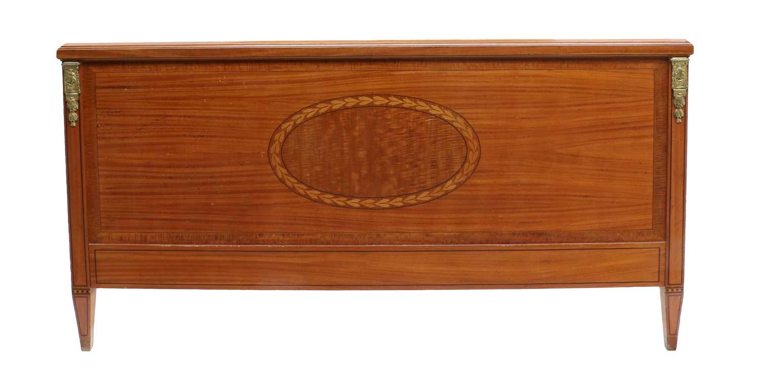 A Late 19th Century French Satinwood, Crossbanded, Ebony-Strung and Gilt Metal-Mounted Five Piece - Image 8 of 9