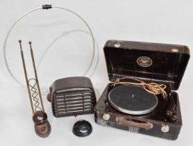 A Late 1940s Bakelite Record Player