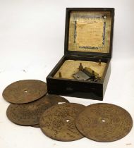 A 5.3/4-Inch Symphonion Manivelle Disc Musical Box