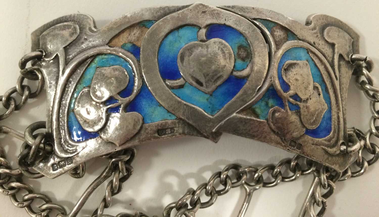 An Arts & Crafts Silver and Enamel Belt, by Edward Souter Barnsley & Co., with stylised heart shaped - Image 2 of 7