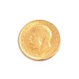 Jeweller's Copy of George V, Sovereign 1917 (tested to 16ct gold, 22.5mm, 8.01g), Very Fine