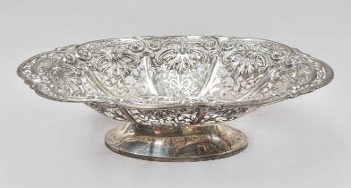An Edward VII Silver Basket, by William Aitken, Birmingham, 1903, oval and on spreading foot with