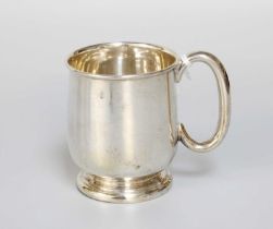 A George V Silver Mug, by Viners, Sheffield, 1935, tapering cylindrical and on spreading foot,