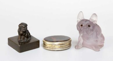 A Chinese Bronze Seal, surmounted by a lion dog, six character mark to the matrix, 4cm high,