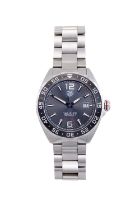 Tag Heuer: A Stainless Steel Automatic Calendar Centre Seconds Wristwatch, signed Tag Heuer,