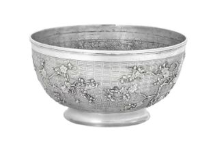 A Chinese Export Silver Bowl, Artisan Workshop Mark of Hou Xiang, Retailed by Luen Wo, 42 Nanking R