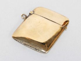A George V Gold Vesta-Case, by Payton, Pepper and Sons Ltd., Chester, 1921, 9ct, plain oblong,