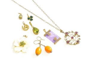 A Small Quantity of Jewellery, including a synthetic ruby and split pearl pendant on chain,