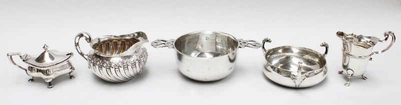 A Collection of Assorted Silver, including a George V silver three-handled dish, by Henry Hodson