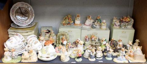 Royal Doulton Brambly Hedge Figures and Dinnerwares, a large collection to include: 'Store Stump