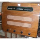 Murphy valve radio in wooden case