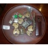 Various old and vintage padlocks (some keys)