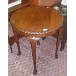 Edwardian mahogany round occasional table on elongated cabriole legs with ball & claw feet