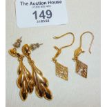 22ct gold pair of filigree drop earrings (approx. 2.5g) and another pair
