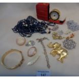1980s costume jewellery, inc. a Les Bernard gold tone elephant brooch, and other signed pieces