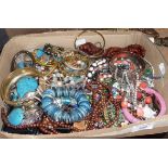 Assorted costume jewellery