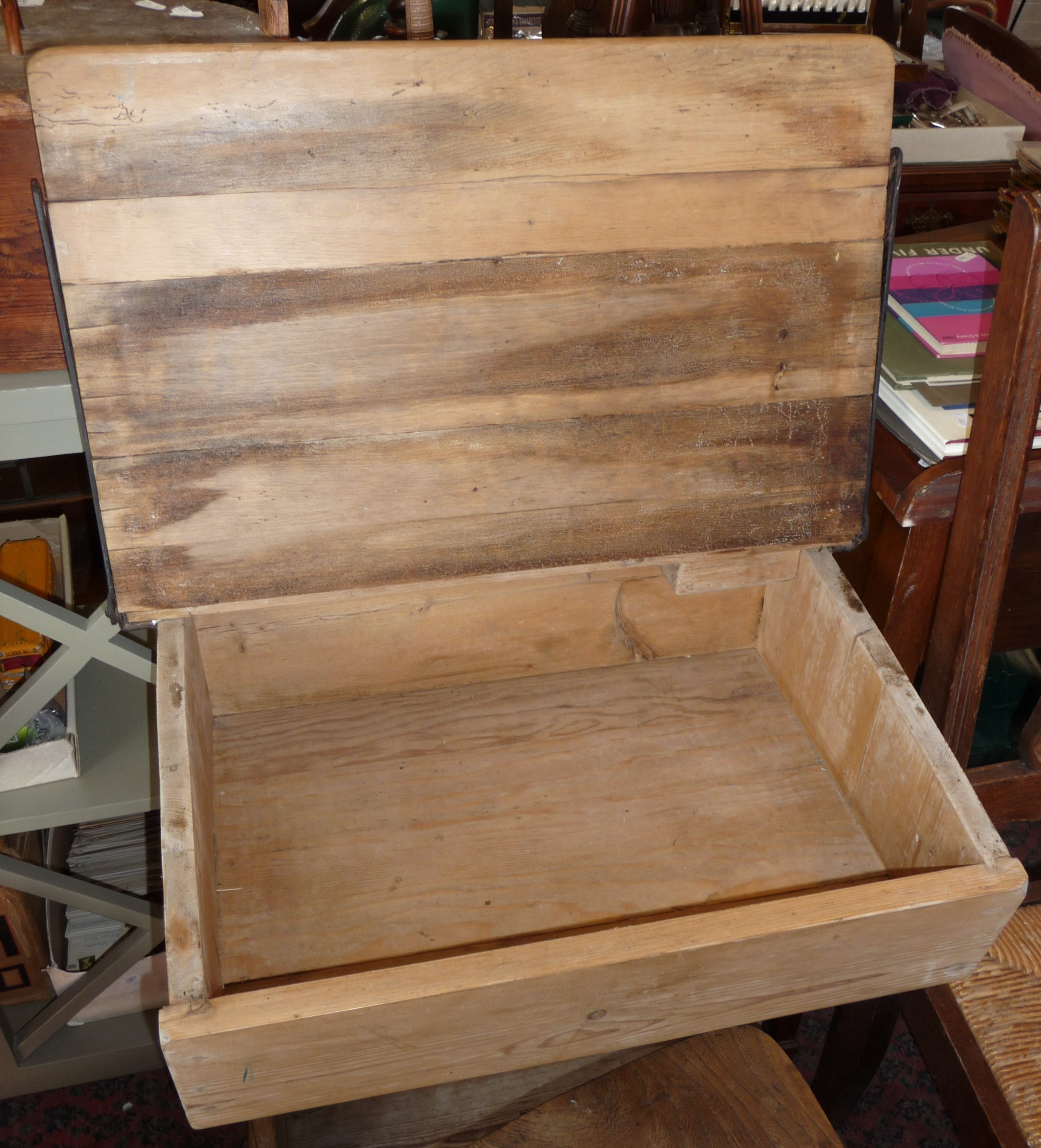 Pine school desk with chair - Image 2 of 2