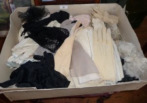 Vintage clothing: Good collection of assorted ladies kid gloves and others, with four fans