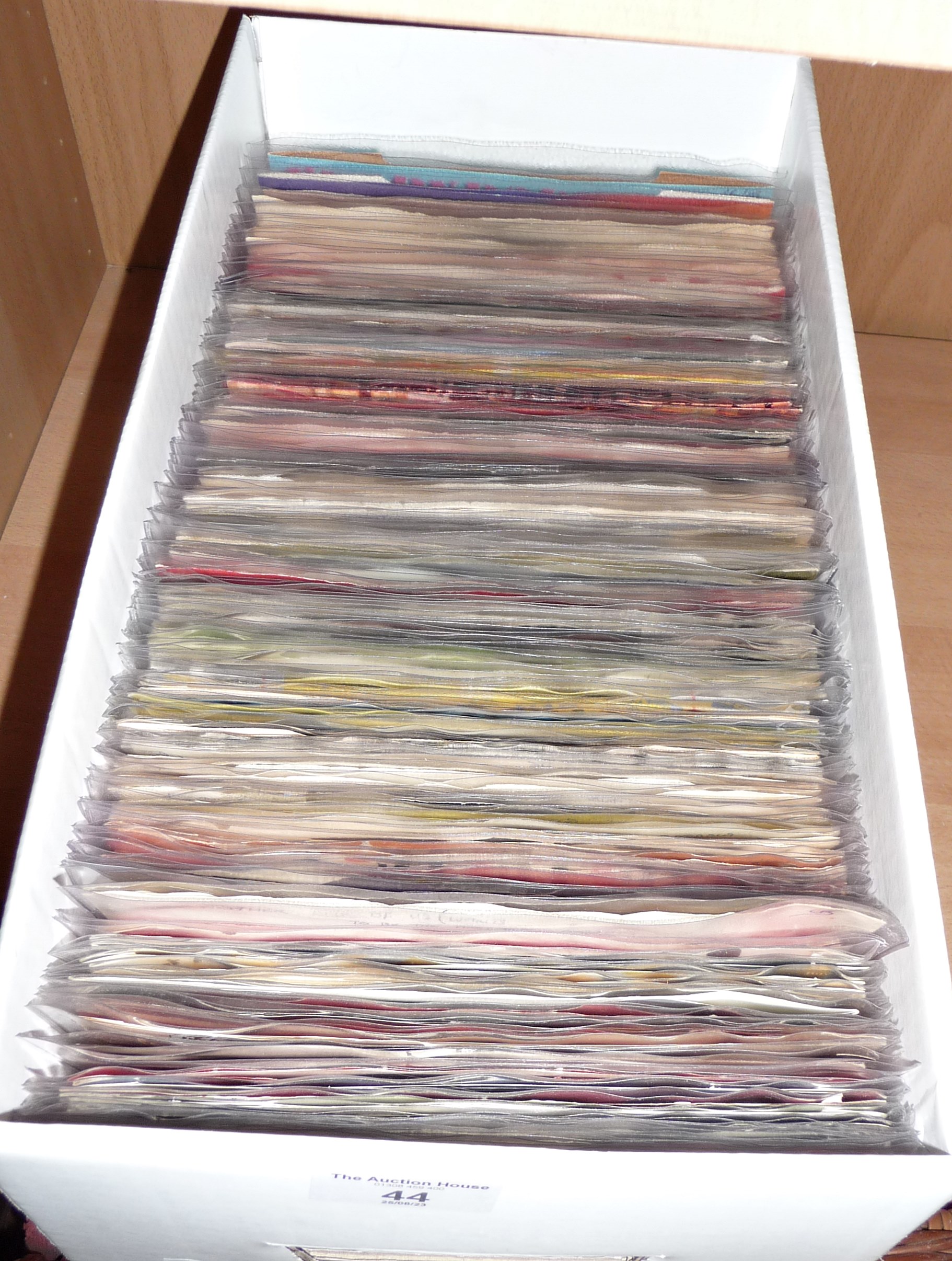 A large and good collection of Tamla Motown, rock and pop single vinyl records with sleeves