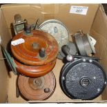 7 various fishing reels, inc. wood and The Bijou and a Shakespeare Super Condex