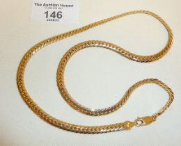 9ct gold flat snake chain necklace. Approx. 51cm long and 17g.