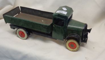 1930s tinplate model of a truck