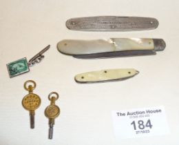 Silver and mother of pearl fruit knife, and two others, with two watch keys