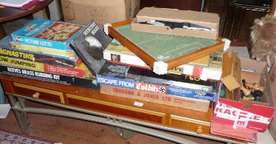 Large collection of assorted board games and chess sets and dominoes